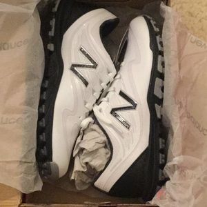 New Balance Women’s Minimus Golf Shoe size 8 NWT